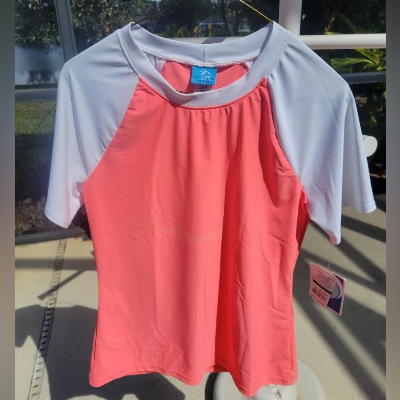 Ocean Avenue Swimwear 2 Brand New Swim Tops